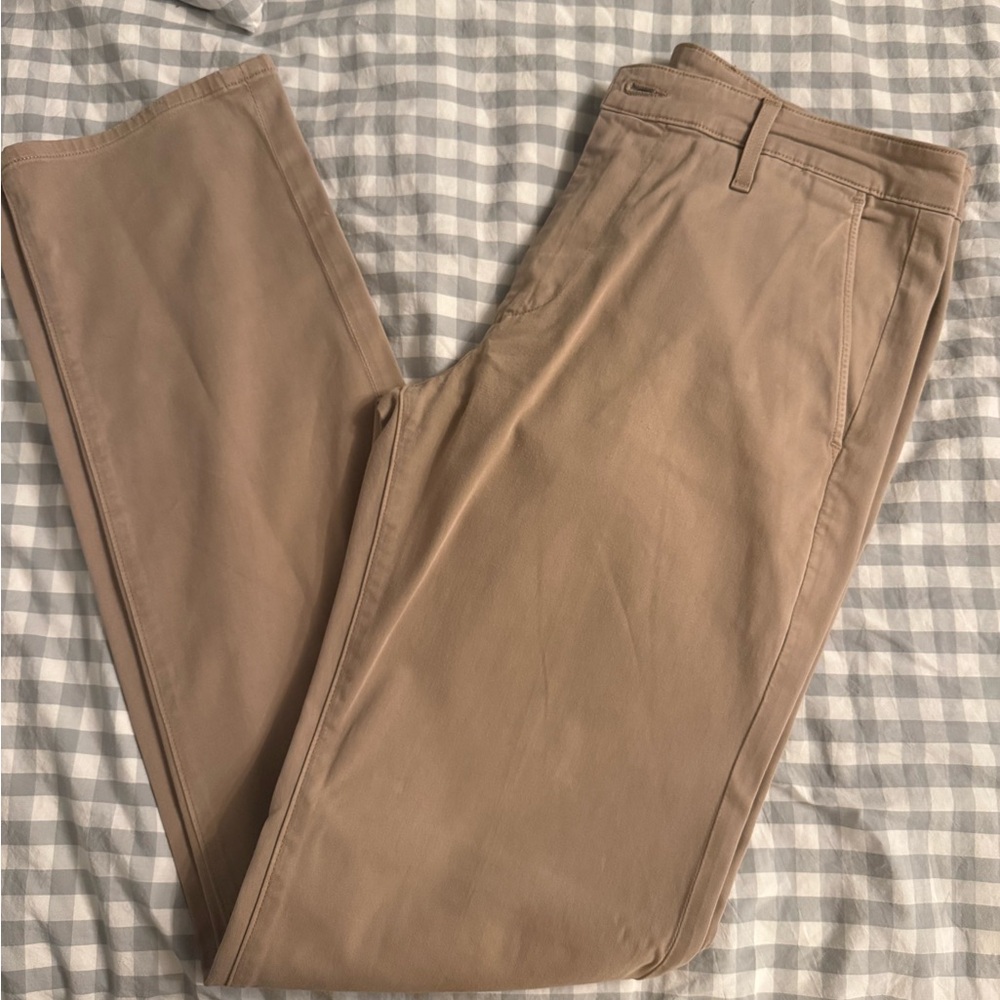 Men's Tan Pants
